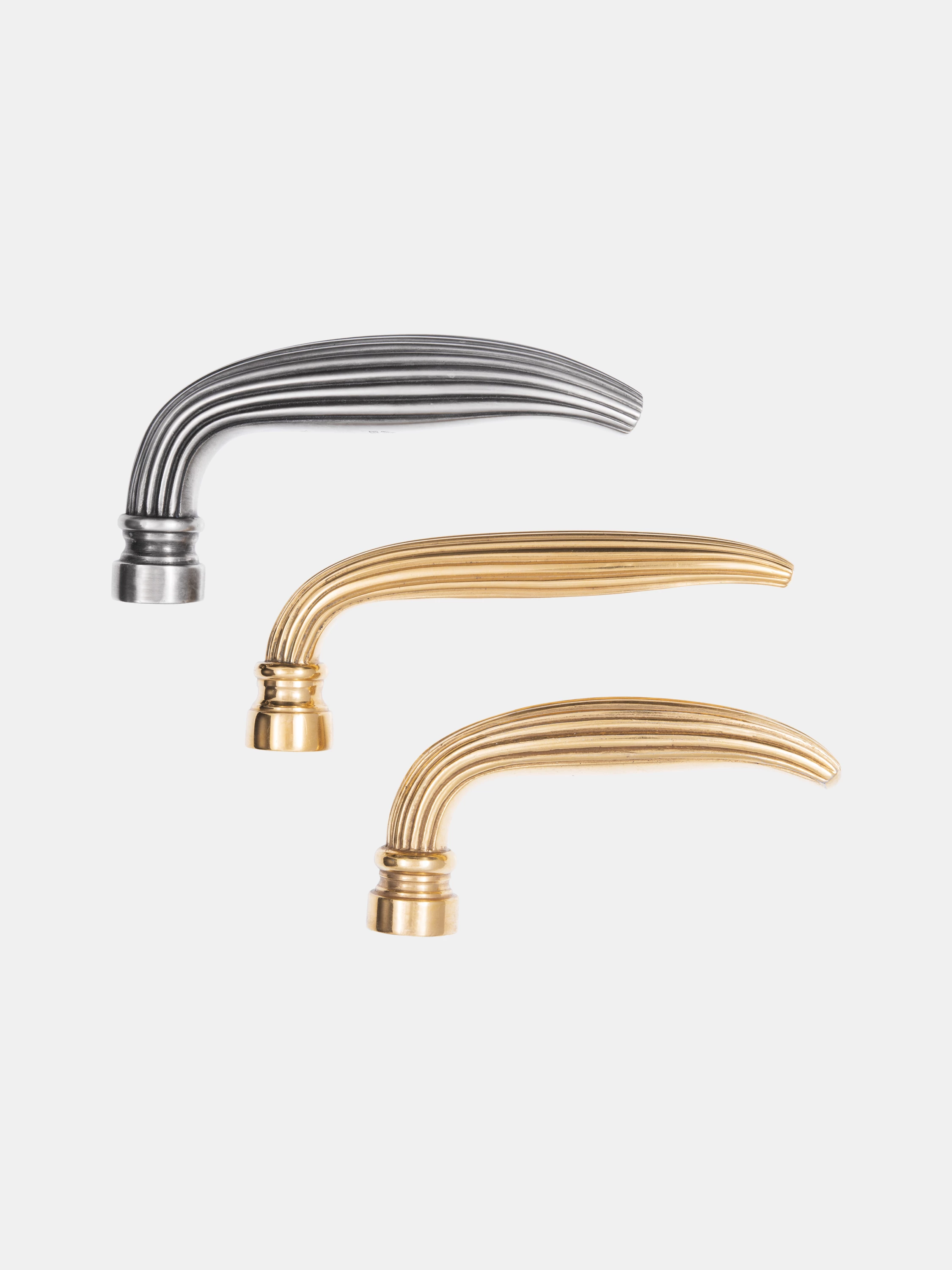 Collection 2 Lever handle 110