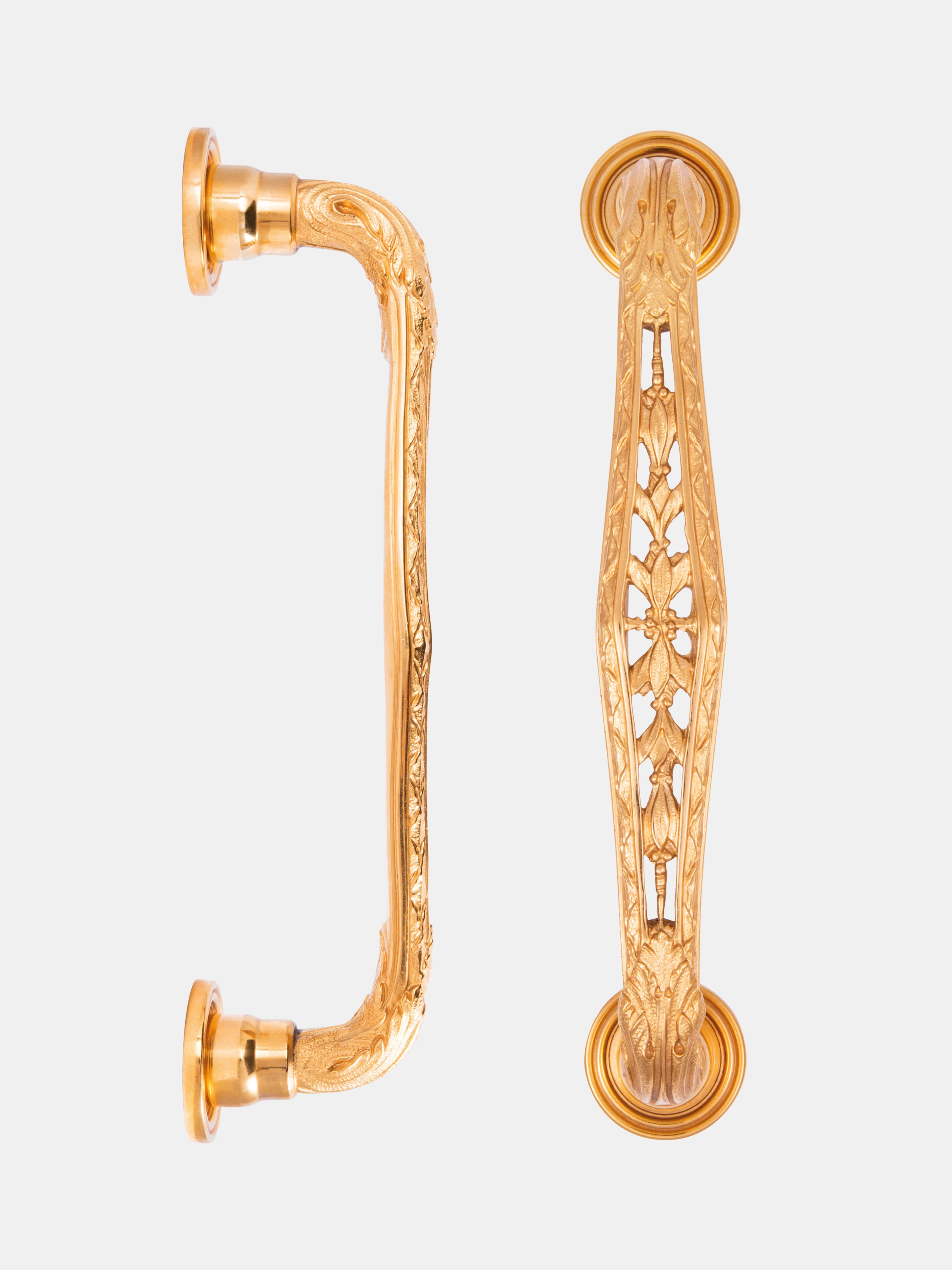 Collection 387 Door pull